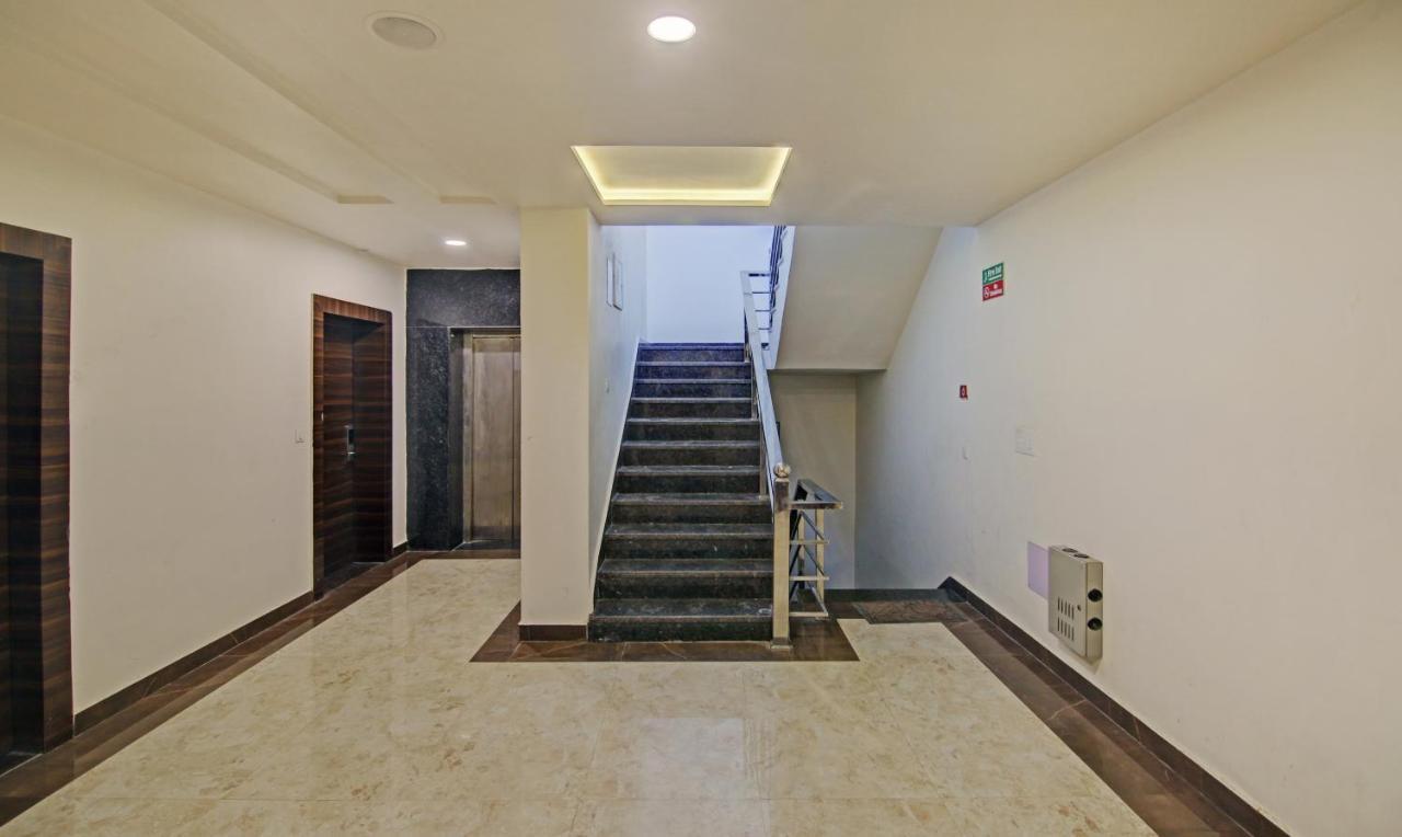 Hotel Treebo S G Grand Agra  Esterno foto