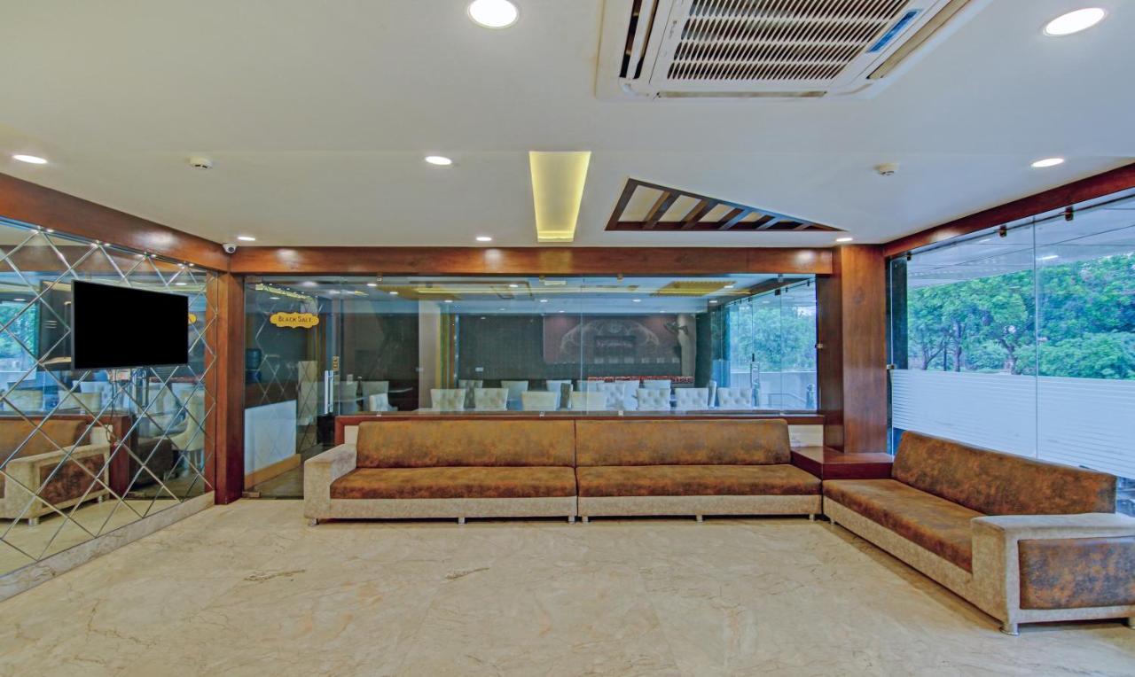 Hotel Treebo S G Grand Agra  Esterno foto